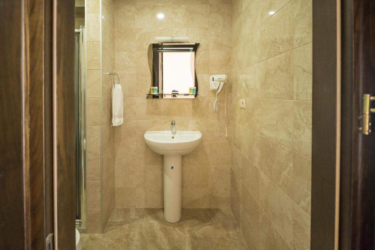 Orbi Residence Hotel Official Батуми Екстериор снимка