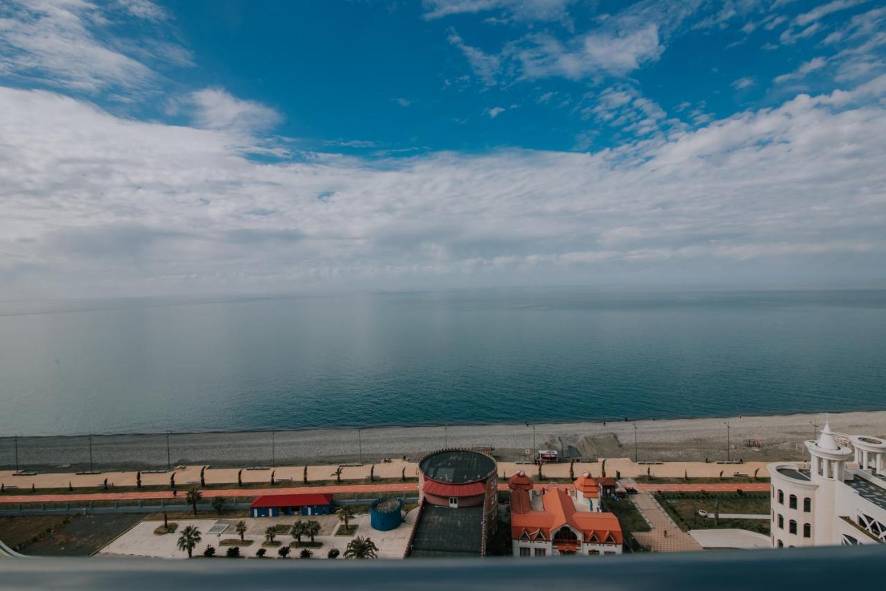 Orbi Residence Hotel Official Батуми Екстериор снимка